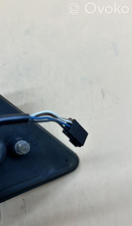 Manual wing mirror