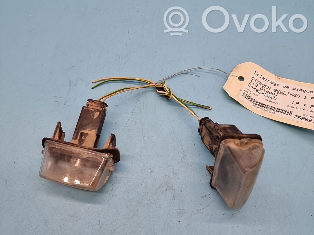 Citroen Berlingo Éclairage de plaque d'immatriculation 