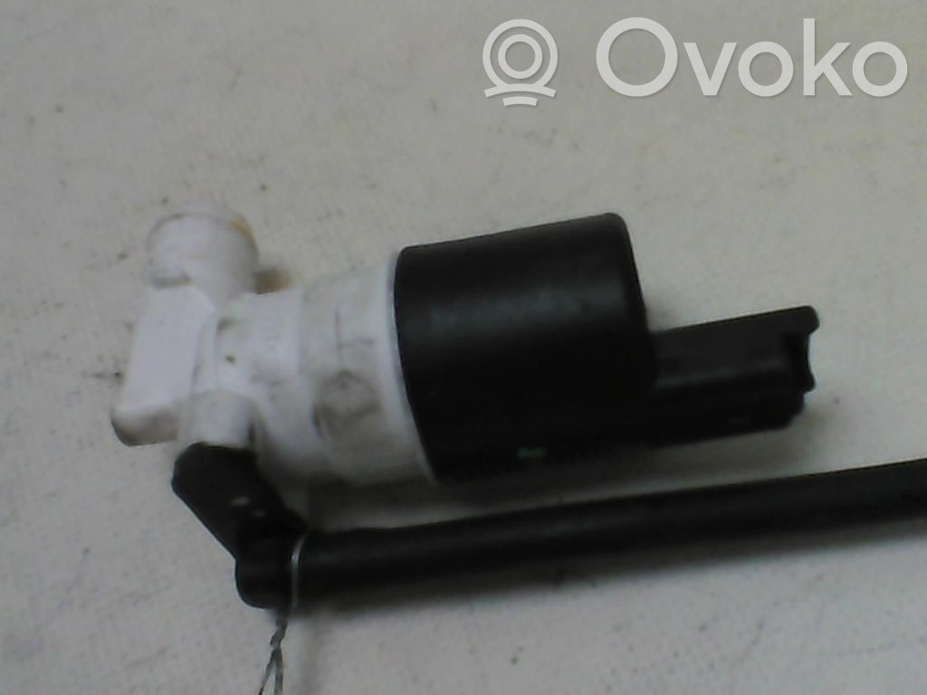 Citroen Berlingo Windscreen/windshield washer pump 