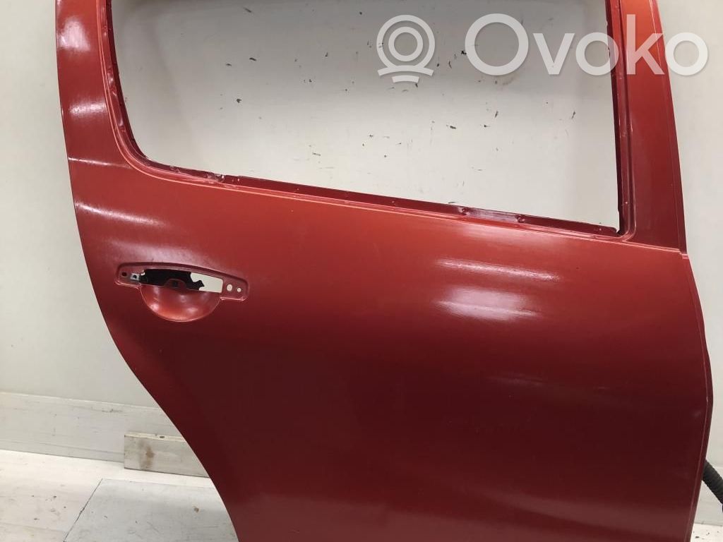 Dacia Sandero Puerta trasera 