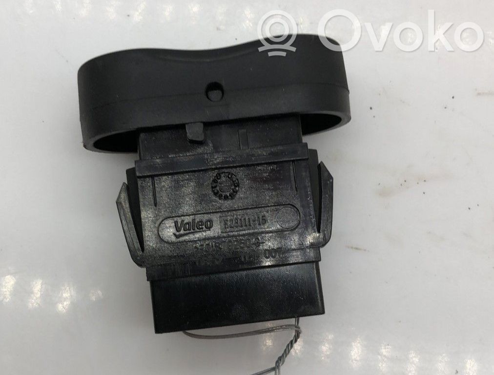 Dacia Sandero Buton comutator închidere centralizată 