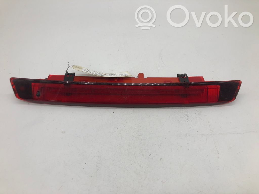 Ford B-MAX Third/center stoplight 