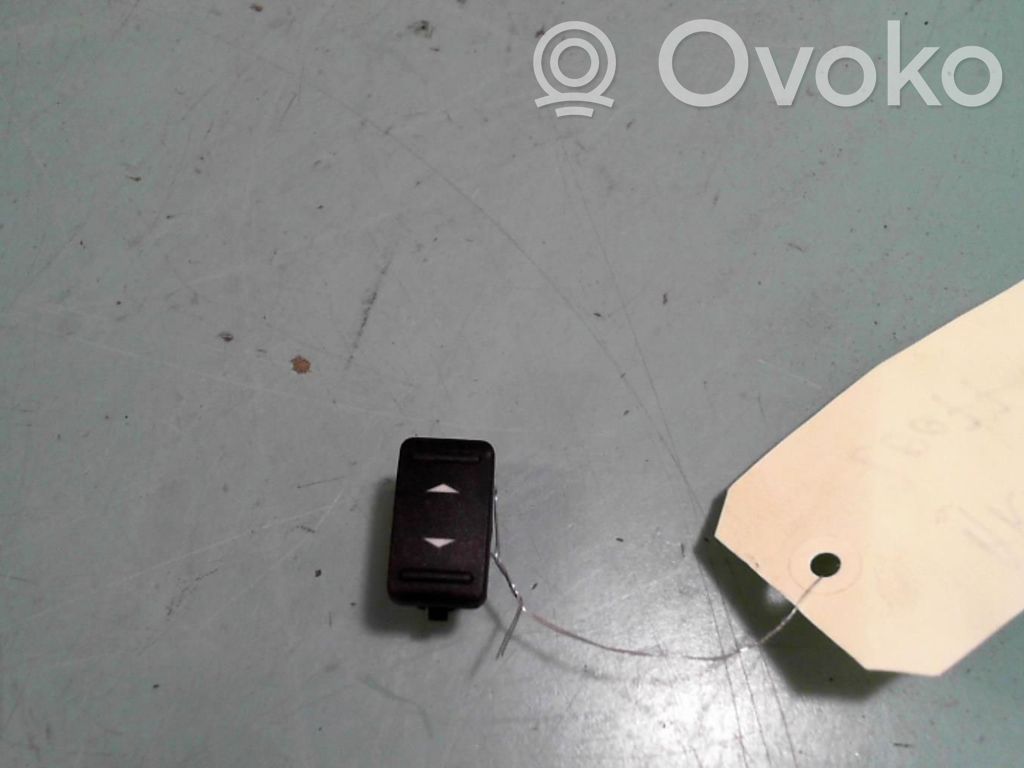 Electric window control switch   1223143