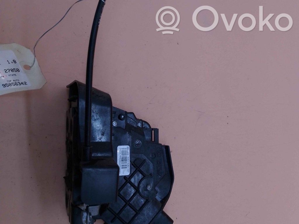 Ford C-MAX I Rear door lock 