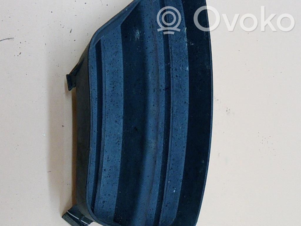 Front bumper lower grill