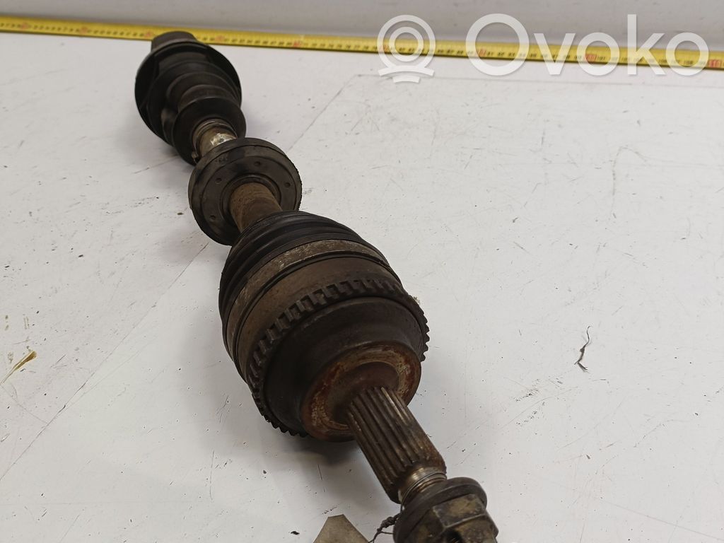 Eje de transmisión delantero   8200543868