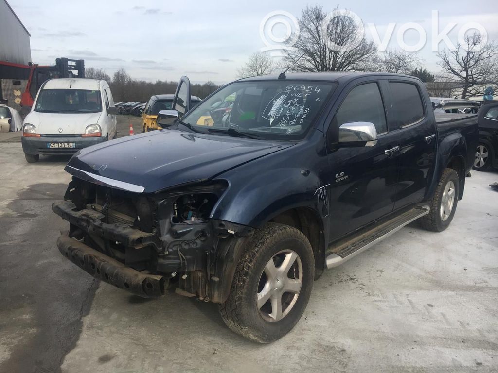 Isuzu D-Max Etujarrusatula 