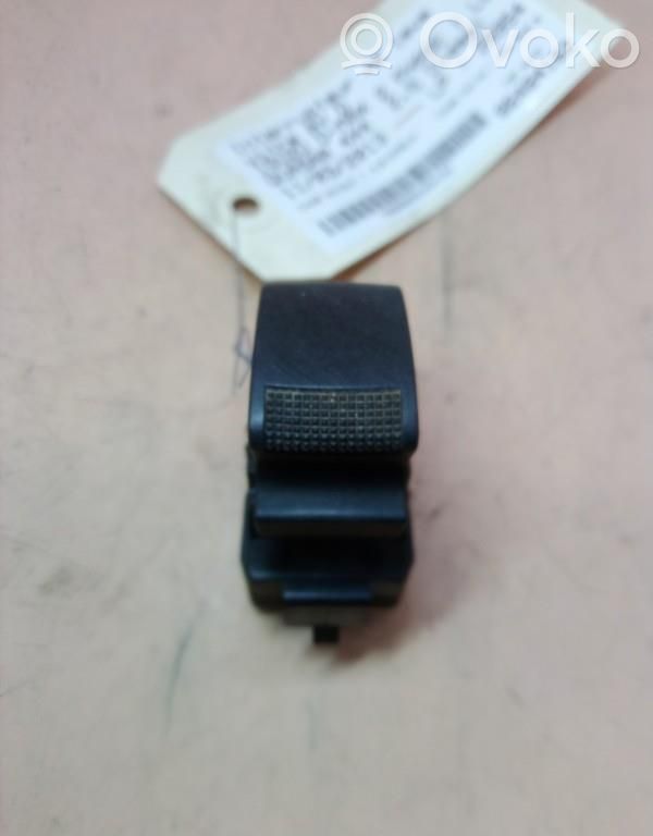 Isuzu D-Max Electric window control switch 