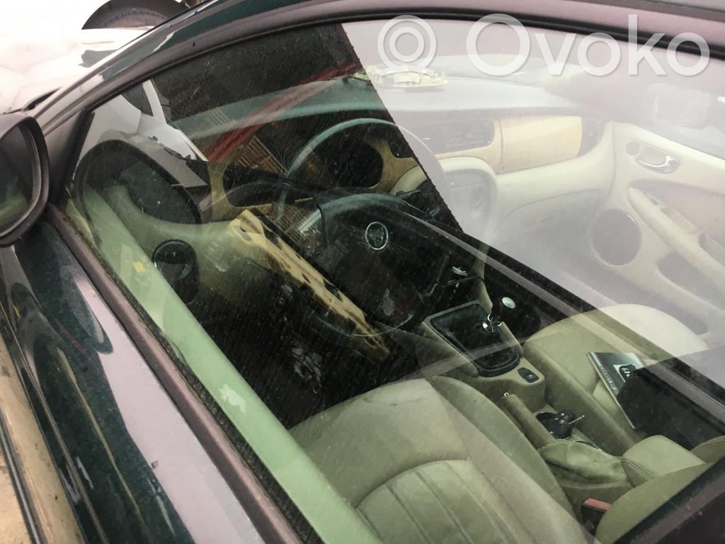 Jaguar X-Type priekšējo durvju stikls (četrdurvju mašīnai) 