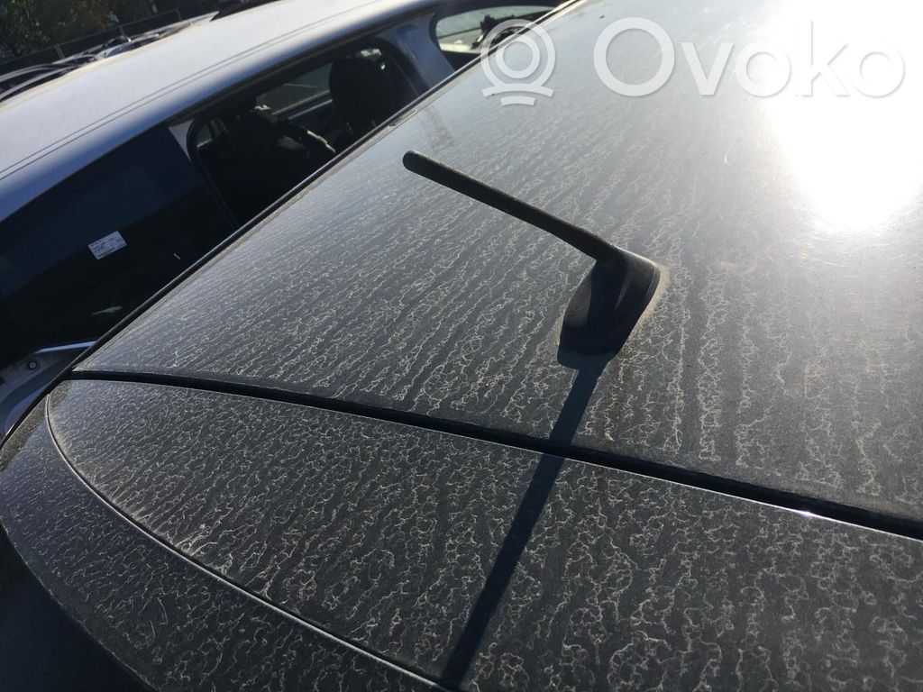 Mazda CX-7 Radion antenni 