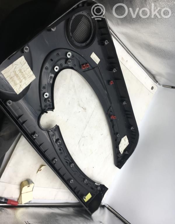 Mini One - Cooper R56 Revestimiento de puerta delantera 