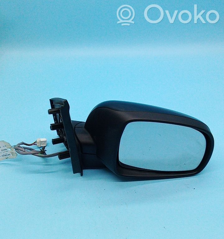 Nissan Note (E11) Manual wing mirror 