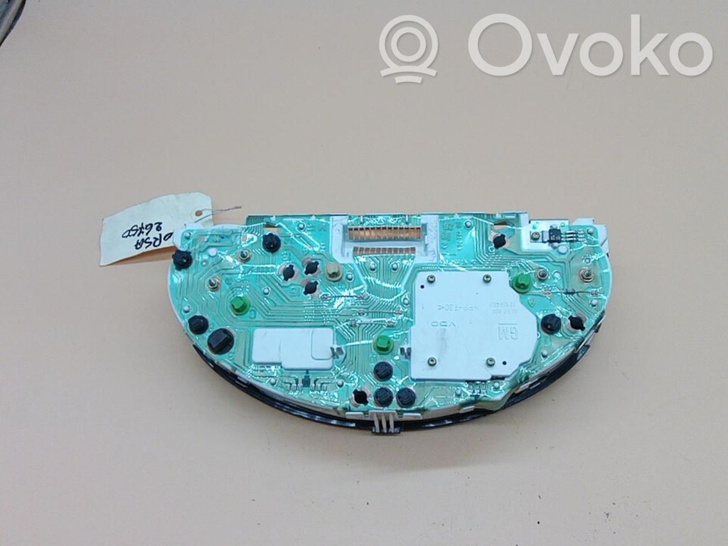 Opel Corsa B Spidometrs (instrumentu panelī) 