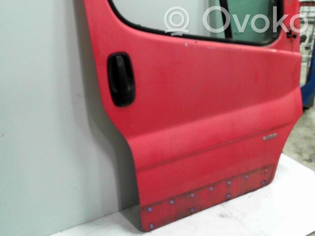 Opel Vivaro Дверь 