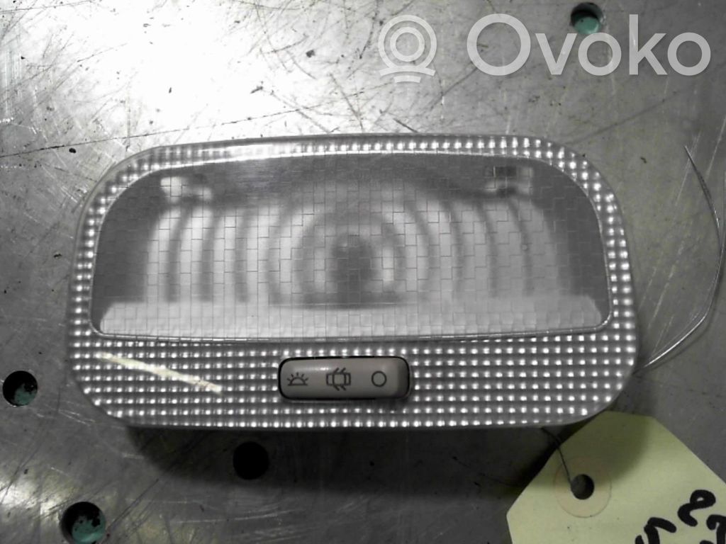 Peugeot 5008 Front seat light 
