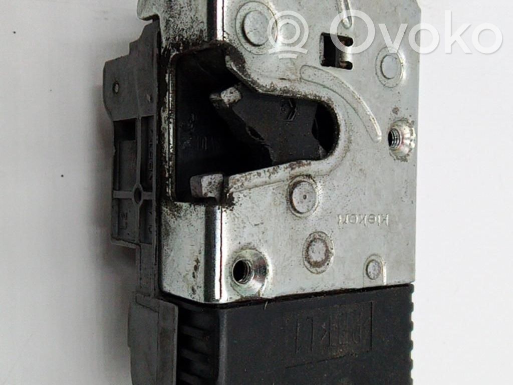 Peugeot 807 Front door lock 