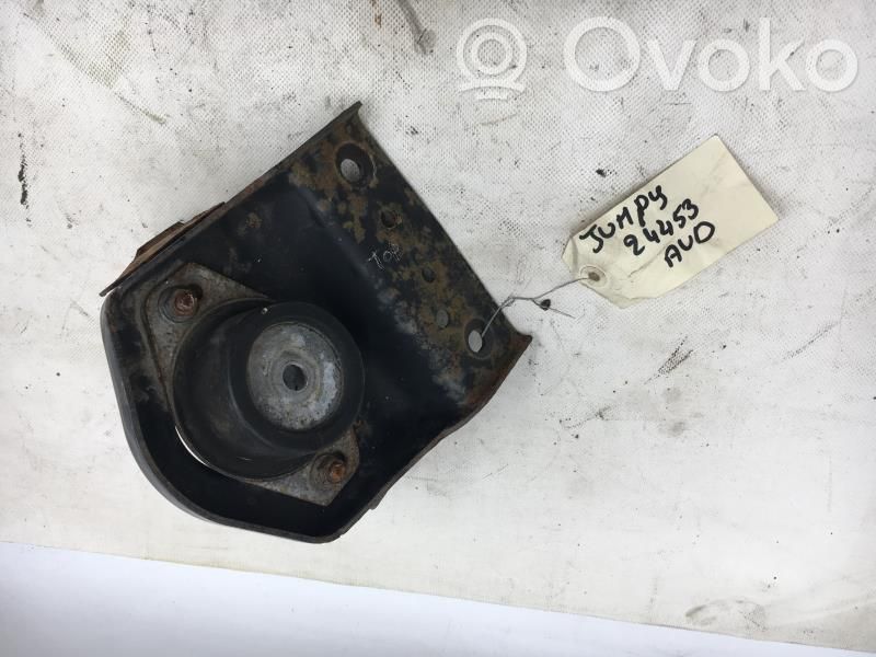 Peugeot Expert Engine mount bracket 