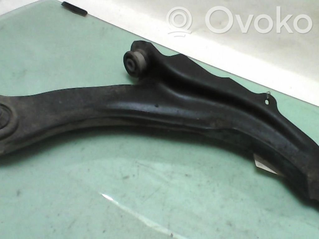 Renault Captur Front lower control arm/wishbone 