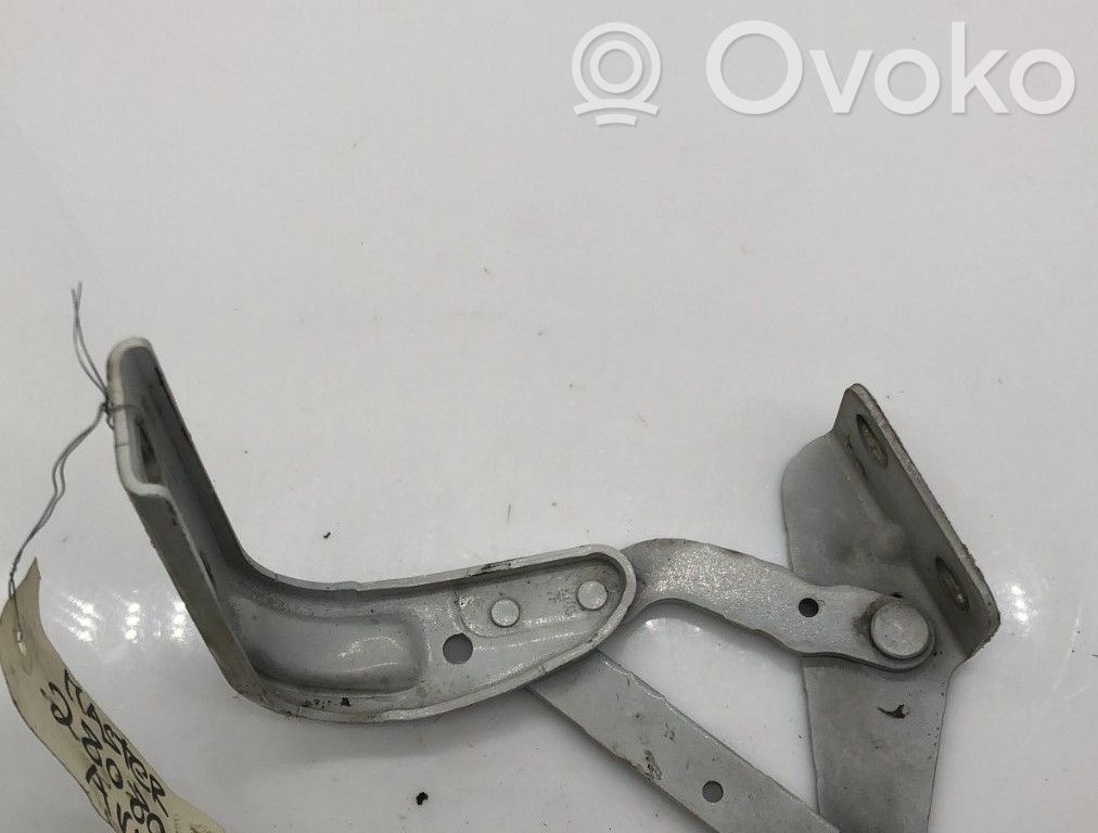Renault Master II Engine bonnet/hood hinges 