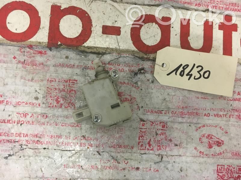 Seat Cordoba (6K) Tailgate boot lock/latch motor 