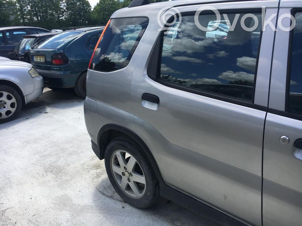 Suzuki Ignis Puerta trasera 
