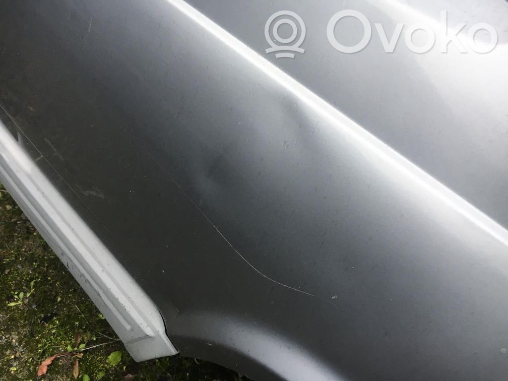 Panel lateral trasero