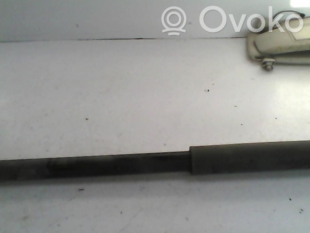 Volvo V40 Amortyzator tylny 
