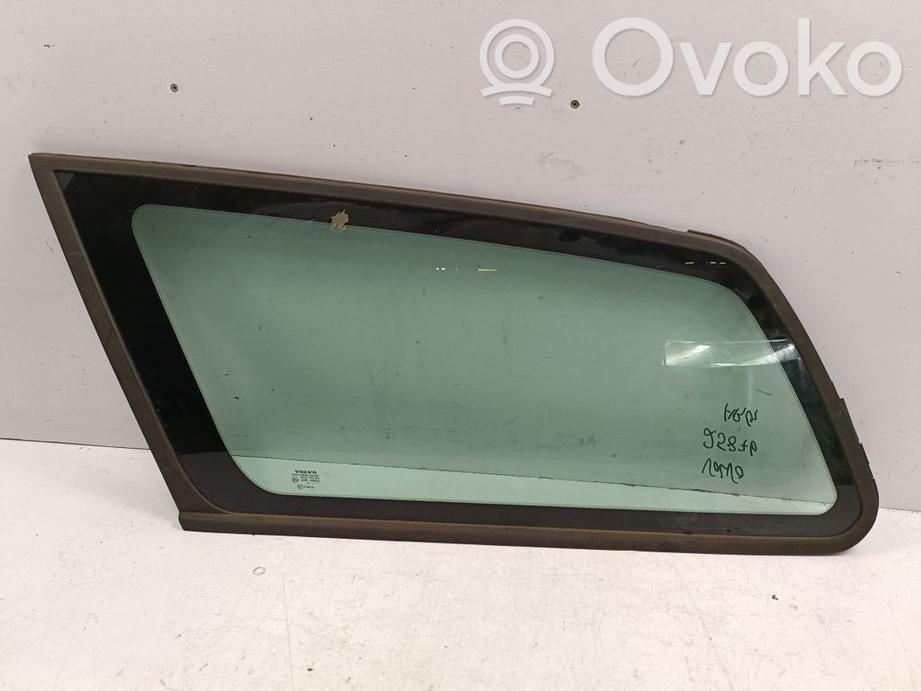 Volvo V50 Rear side window 