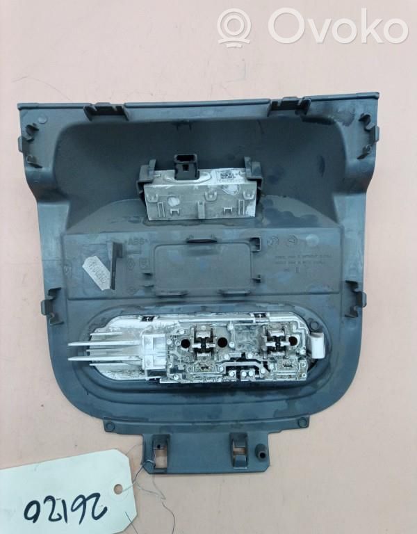 Renault Master III Front seat light 