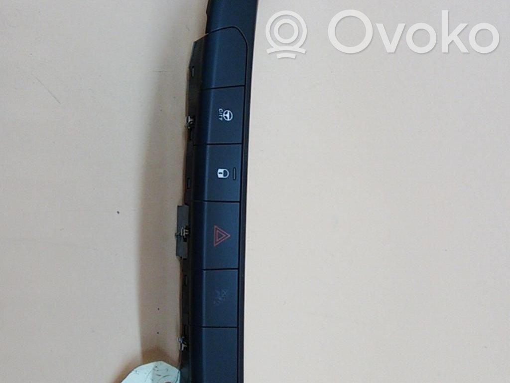 Fiat Tipo Botón interruptor de luz de peligro 
