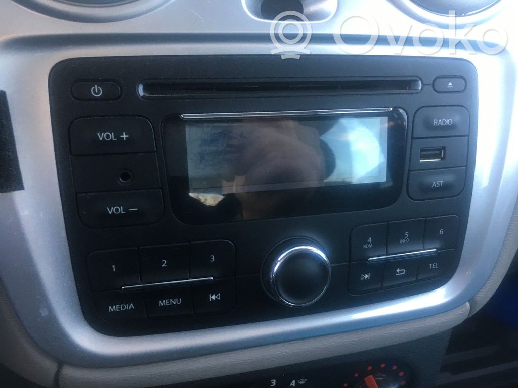 Dacia Lodgy Unitate principală radio/CD/DVD/GPS 
