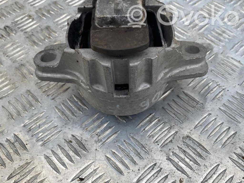 Engine mount bracket   JK836A002GB,EC0013,260518114