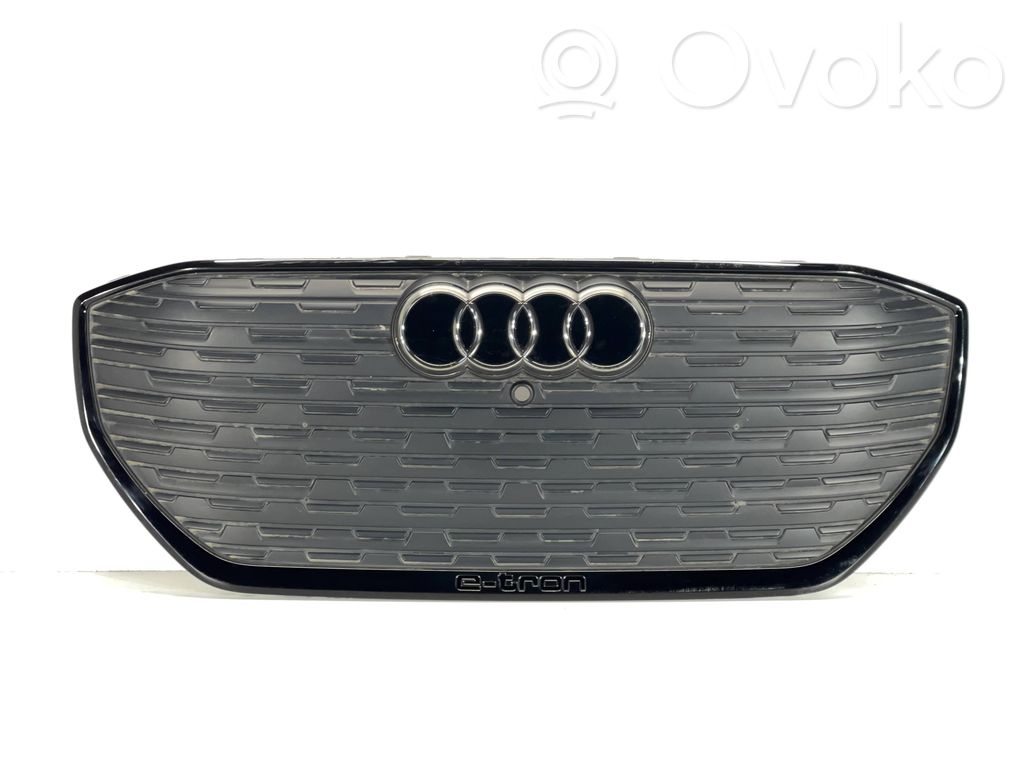 Audi Q4 Sportback e-tron Front bumper upper radiator grill 