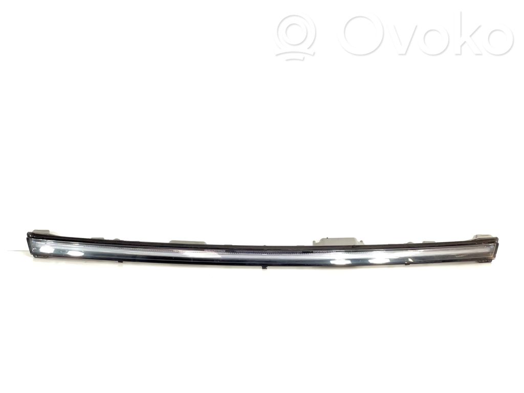 Mercedes-Benz EQA Scheinwerfer 