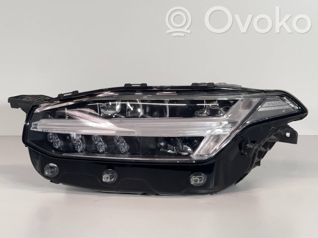 Volvo XC90 Scheinwerfer 