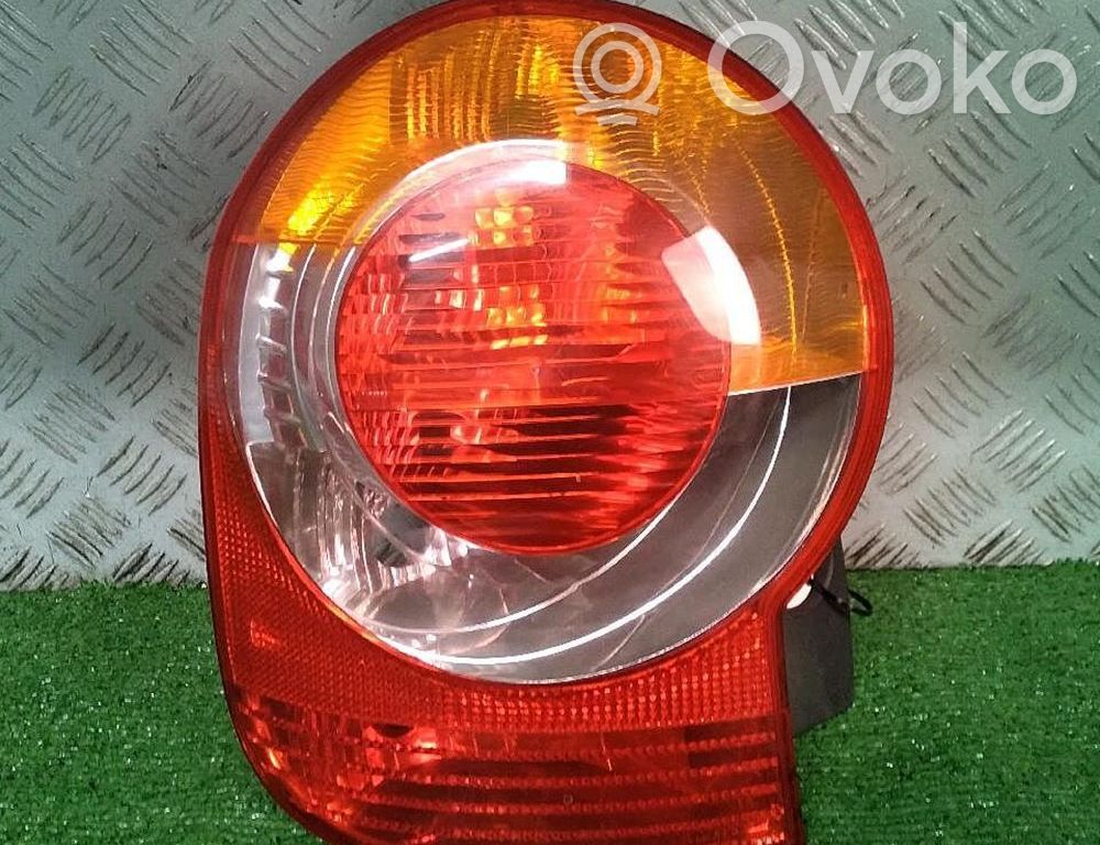 Rear/tail lights   8200538786