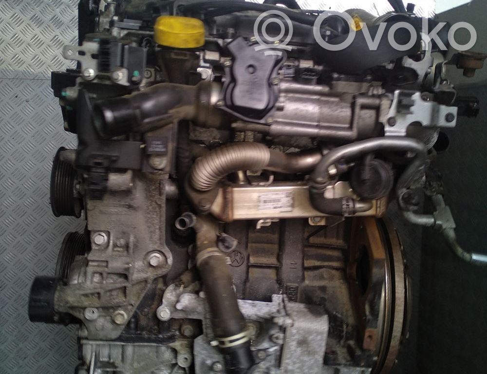 Двигатель   M9R856