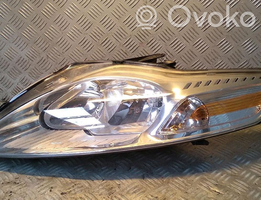 Ford Mondeo MK IV Lampa przednia 