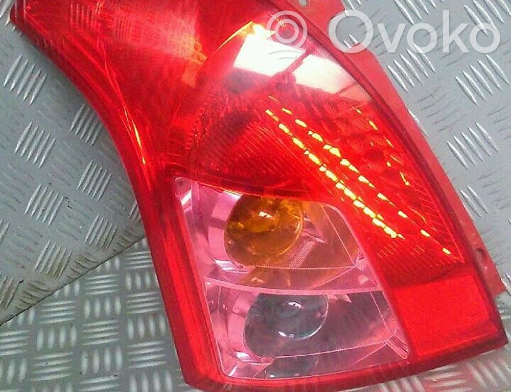 Suzuki SX4 Lampă spate în caroserie 