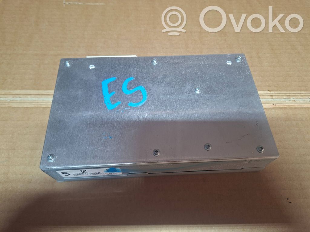 Lexus ES 250 - 300 - 330 Amplificatore 