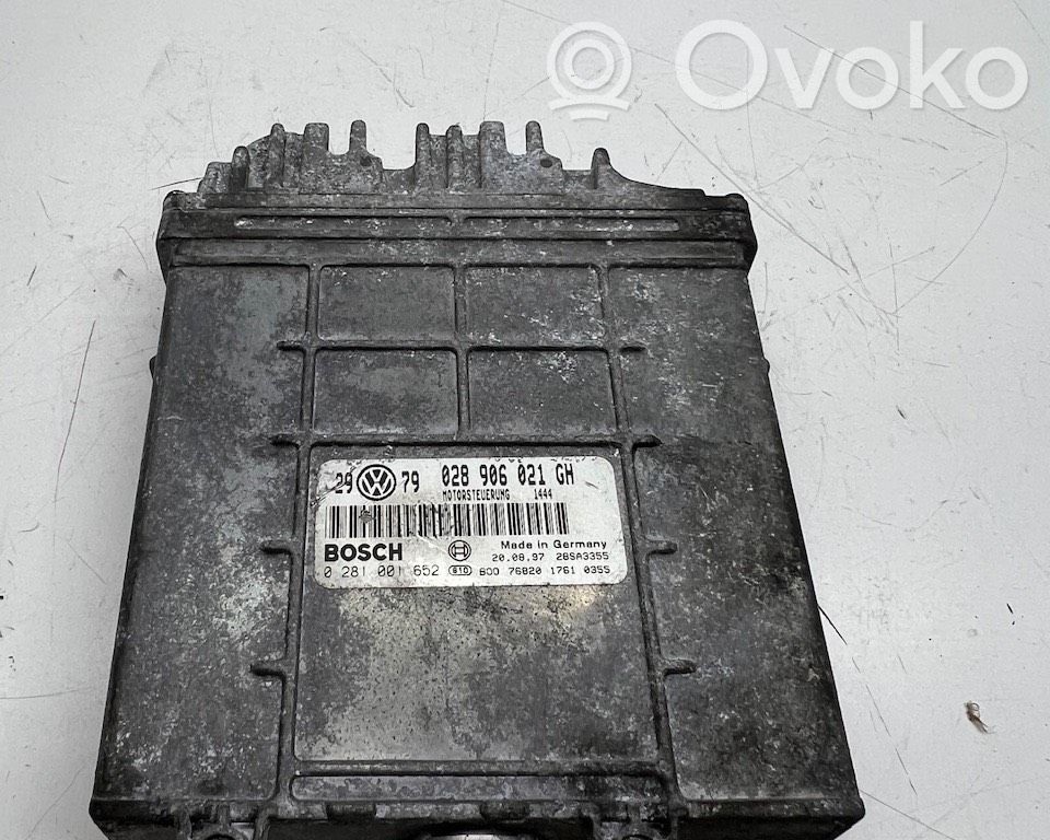 Volkswagen Golf III Engine control unit/module 