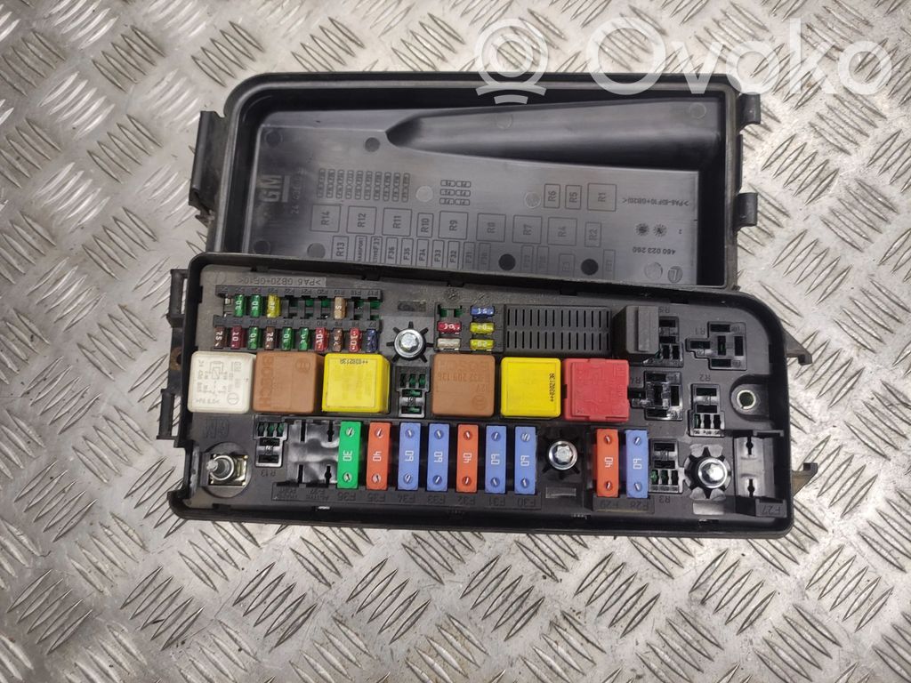 Opel Signum Fuse box set 
