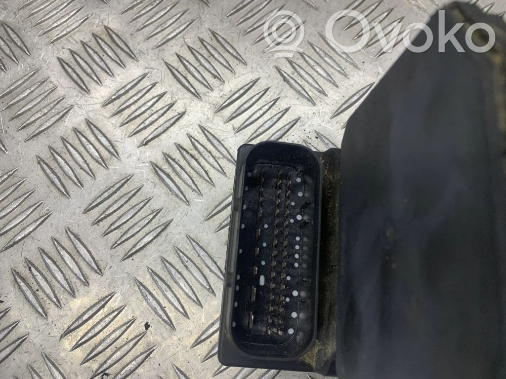 Ford Mondeo Mk III Bomba de ABS 