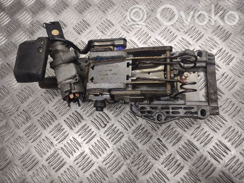 Audi A4 S4 B5 8D Vairo rato ašis 