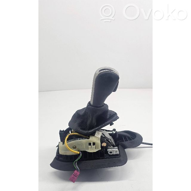 BMW 5 E60 E61 Gear shifter/selector 