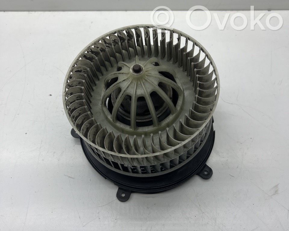 BMW 7 E65 E66 Mazā radiatora ventilators 