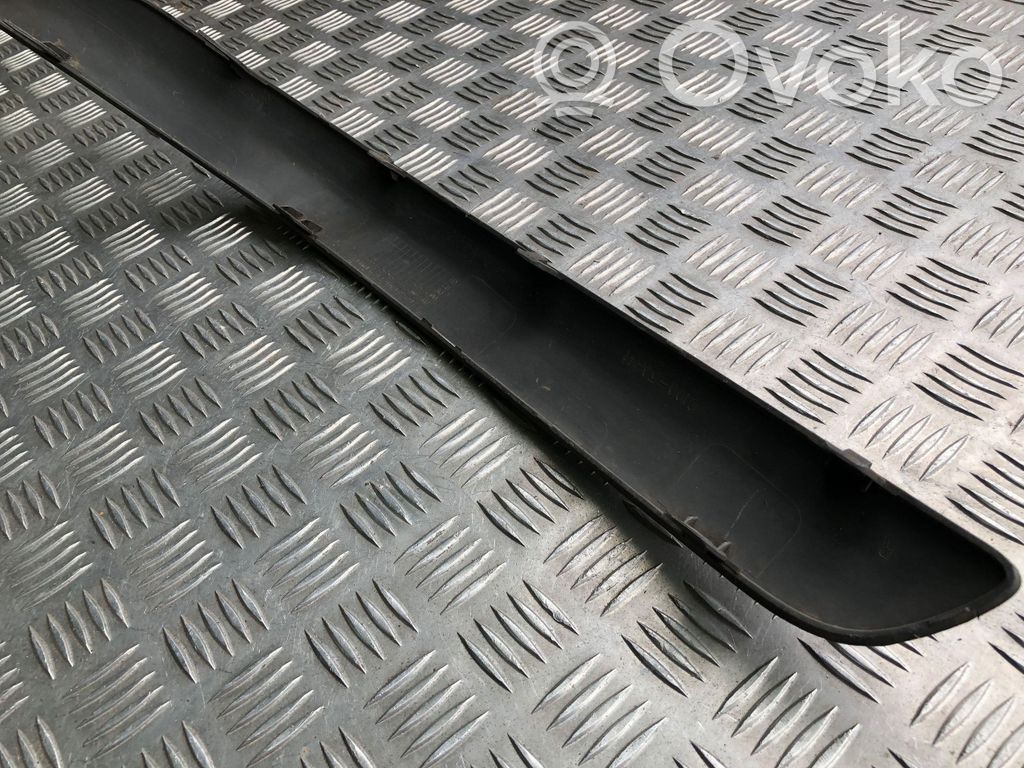 Front bumper corner part panel trim   C10050B41