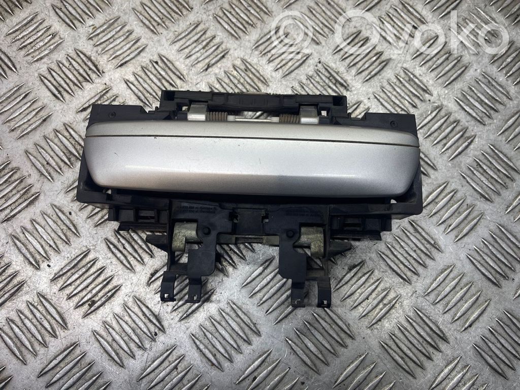 Etuoven ulkokahva   4E0839885