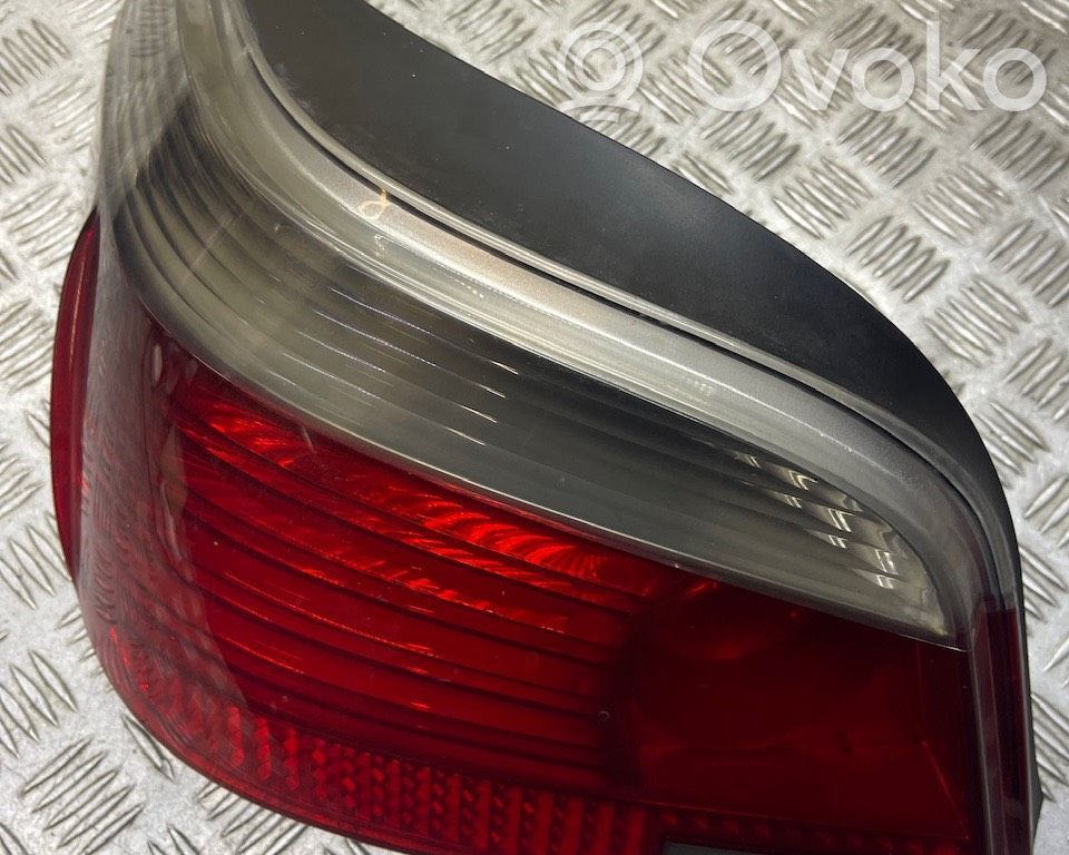 Rear/tail lights   15823703,6923305