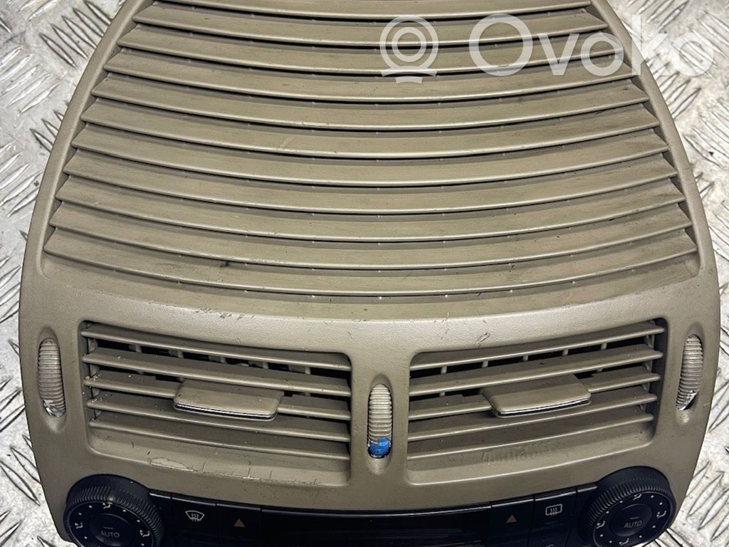 Mercedes-Benz E W211 Climate control unit 